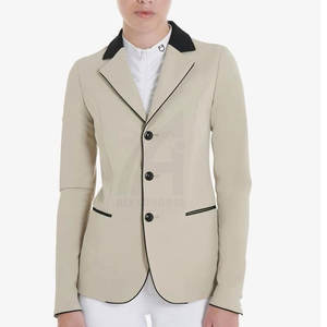 Abrigo Largo para Mujer, Diseño para Competencia Ecuestre, Ligero, para Montar a Caballo, de Alexandria Industries - Product Image 3