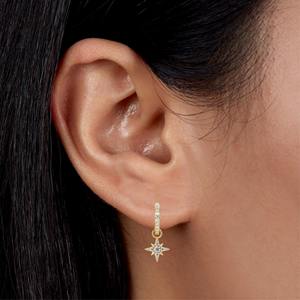 Boucles d'oreilles créoles Huggie en or 14 carats avec pendentif lune et soleil en diamant de laboratoire, design délicat, bijoux fins pour femme, cadeau et soirée - Product Image 6