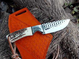 Couteau à Découper en Acier Inoxydable de Haute Qualité Fait Main avec Manche en Corne pour le Camping, la Randonnée et la Survie en Plein Air - Product Image 2