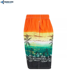 ผู้ผลิตจัดหา กางเกงว่ายน้ำพิมพ์โลโก้ตามสั่ง แห้งเร็ว เป็นมิตรกับสิ่งแวดล้อม โพลีเอสเตอร์ 100% คอลเลคชั่นฤดูร้อน - Product Image 2