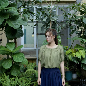 Nouveaux hauts pour femmes, chemisier tendance pour femmes avec manches courtes, chemise décontractée - Product Image 1