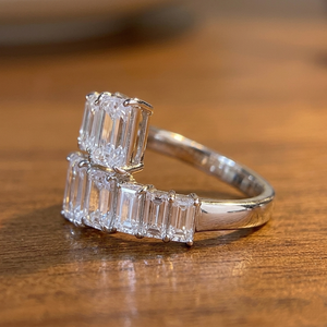 Anillo Ajustable de Plata de Ley 925 de Alta Calidad con Circonita Cúbica de Corte Esmeralda y Baño de Rodio para Mujer, Ideal para Fiestas - Product Image 4