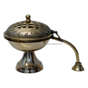 Brûleur à charbon vintage en laiton gravé avec poignée, écologique et portable, pour encens Loban, idéal pour la maison, le temple et les usages spirituels - Product Image 1