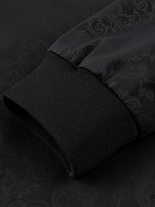 Blouson universitaire noir pour homme, décontracté, zippé, col montant, léger, coupe régulière, haute qualité, collection Printemps 2026, vente en gros - Product Image 5