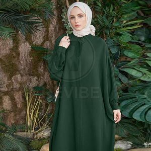 Abaya pour femmes de style classique, abaya simple pour femmes, abaya magnifique pour femmes, abaya très vendue pour un confort quotidien - Product Image 6