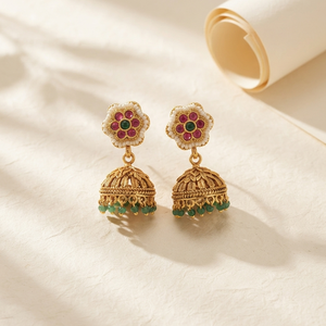Boucles d'oreilles Jhumka en laiton plaqué or, style antique traditionnel, imitation florale, avec pierres taille émeraude et perles, pour fiançailles - Product Image 2