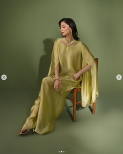 Elegante Salwar Kameez Amarillo de Seda para Mujer, Largo hasta el Suelo, con Bordado, Estilo Indio Pakistaní para Bodas, Corte Holgado, para Todas las Temporadas - Product Image 2