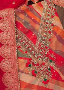 Ensemble Shalwar Kameez pour femme 2026, brodé, en soie et coton, pour fêtes, motifs ethniques modernes, 3 pièces non cousues, hiver - Product Image 6