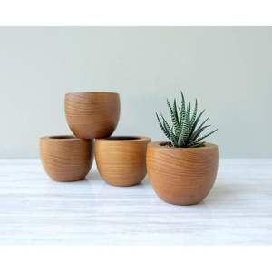 Jarrón de Bambú y Madera de Lujo para Fines Decorativos - Product Image 1