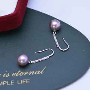 Pendientes de Plata de Ley S925 al por Mayor, Diseño de Flor Doble, Perlas de Agua Dulce Blancas de 9-10 mm, Luz Intensa, Pequeñas Imperfecciones, Aretes - Product Image 4