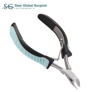 Coupe-ongles/pince à ongles professionnel de qualité supérieure en acier inoxydable, lame droite et tranchante, ouverture large – Durable et léger - Product Image 1