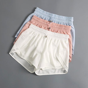 Shorts de sport pour femmes Wearpex, en polyester micro-extensible écologique, taille mi-haute, coupe régulière, séchage rapide, respirant, pour yoga et cyclisme - Product Image 2