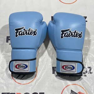 Guantes de Entrenamiento de Kickboxing y MMA Fairtex Color Azul Rey, Hechos a Medida, Productos de Moda, Cierre de Gancho y Bucle, para Adultos - Product Image 6