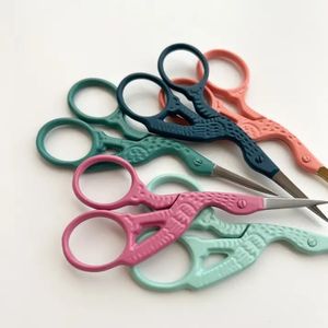 Tijeras de bordado Stork, acabado mate - Product Image 6