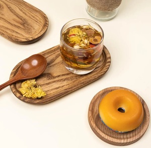 Bandeja de Servicio de Roble de Grado Comercial Hecha a Mano - Diseño Rústico Minimalista, Apta para Alimentos, Portátil y Multifuncional para Uso en Catering - Product Image 1