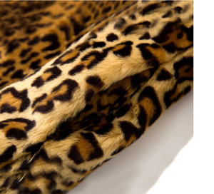 Chaqueta de Mujer OEM, Cárdigan con Estampado de Leopardo, Abrigo de Invierno de Piel Sintética, Chaqueta de Lujo Cálida de Manga Larga, Prenda Exterior de Felpa Artificial - Product Image 4