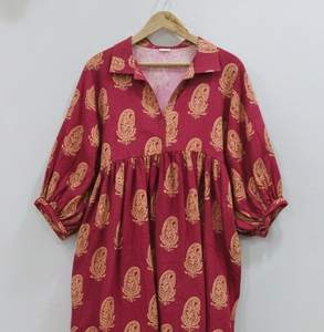 Robe longue 100% coton doux, faite main, écologique, naturelle, coupe trapèze, tie-dye, pour le bureau - Product Image 3