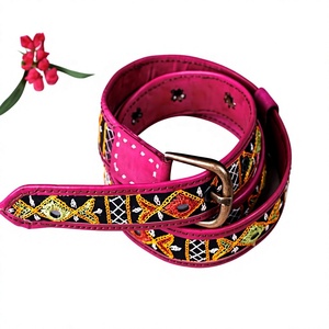 Cinturón de Cuero Genuino Bordado para Mujer, Multicolor, Piel de Vaca Premium, Diseños con Cuentas Personalizados, Cinturones de Lujo Listos para Enviar, Unisex - Product Image 1