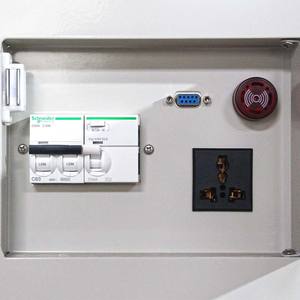 Chambre d'essai environnementale à température et humidité constantes <span class=keywords><strong>de</strong></span> 80 L pour les <span class=keywords><strong>tests</strong></span> d'électronique, <span class=keywords><strong>de</strong></span> batteries et <span class=keywords><strong>de</strong></span> laboratoire - Product Image 4