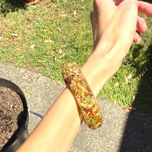 Resin Bangle Lightweight Comfortable Wear <b>Pressed</b> <b>Flower</b> Resin Bangle With Real <b>Flowers</b> Nasturtium Daisy White Rose - Product Image 3