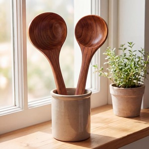 Cuillère à café en bois artisanale à long manche pour la cuisine, le bar et les cafés - Product Image 3