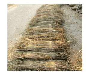 Panneaux de toiture en feuilles de palmier imperméables du Vietnam pour gazebo, cabane et bar de plage - Product Image 6