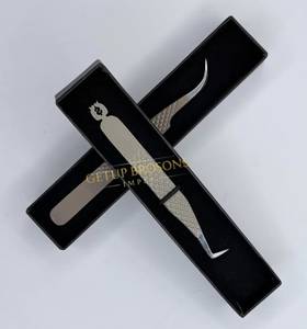 Pince à épiler professionnelle pour extensions de cils, courbée à 90 degrés, en acier inoxydable, pointe lisse, anti-magnétique, durable, outil de beauté pour salon - Product Image 1