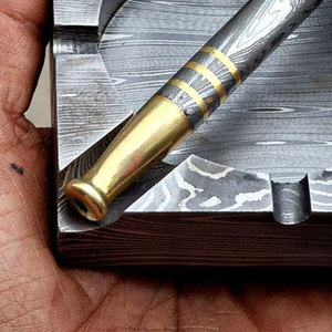 Cendrier artisanal en acier Damas à motif superposé unique, en métal, pour cigares et cigarettes, accessoire de fumeur robuste - Product Image 6