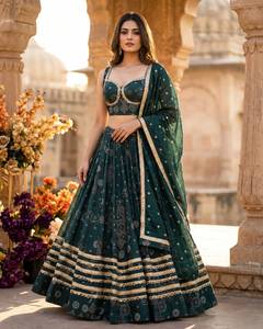 Ensemble Lehenga Malaika Chaniya Choli en pur coton, coupe ample, longueur ras du sol, style ethnique, avec dentelle miroir évasée de 8 mètres, pour Navratri - Product Image 3