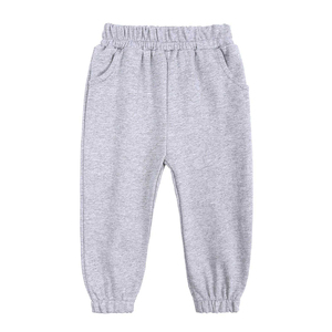 Ensemble de vêtements de sport décontractés en coton léger pour enfants - T-shirt et short d'entraînement - Product Image 4