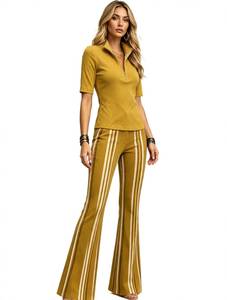 Ensemble long 2 pièces pour femme, haut à col montant zippé couleur moutarde, pantalon évasé rayé - Product Image 4