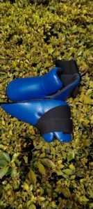 Protector de Pies de Artes Marciales de Cuero PU Azul, Cubre Calzado Transpirable para Kick Boxing, Karate, Taekwondo, Aikido, Judo, Unisex, Personalizable - Product Image 2