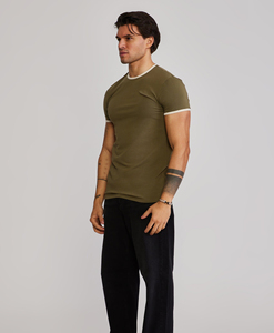 Camiseta de Hombre Personalizada al por Mayor, Fresca y Transpirable para Verano, de Secado Rápido, Diseño Profesional, Alta Calidad - Product Image 5
