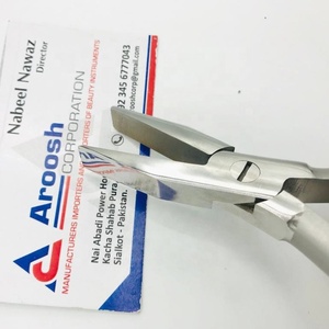 Pinces à cheveux en acier inoxydable avec logo personnalisé en gros outils pour extensions de cheveux humains - Product Image 3