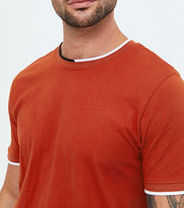 T-shirts pour hommes en coton peigné 100% vierge de haute qualité, 260 g/m², personnalisables avec logo imprimé, confortables, prix de gros - Product Image 3