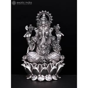 Statue en laiton plaqué argent 6 \ "Chaturbhuja Lord Ganesha assis sur un produit de sculpture en lotus - Product Image 2
