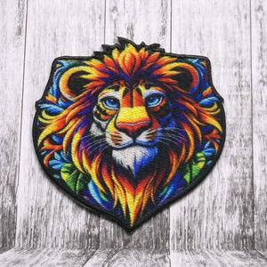 Patch thermocollant brodé tête de lion colorée en feutre non tissé, écologique, pour décorations de vêtements et chaussures, forme rectangulaire - Product Image 1