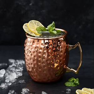Fournisseur en gros de mugs à cocktail Moscow Mule en cuivre, articles de barware américains, pour restaurants, étiquette privée, vente en gros. - Product Image 1