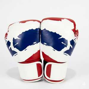 Guantes de kick boxing de entrenamiento de cuero de vaca genuino de nuevo diseño del fabricante con logotipo personalizado para uso en artes marciales al aire libre - Product Image 1