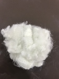 Rắn Phong Cách 6D 15D Tái Tạo Polyester Staple Sợi Ngọn Lửa Chống Cháy Tái Chế Cho Nệm Thảm Bông Làm Đầy Vật Liệu - Product Image 6