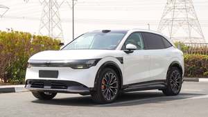 Ze E KR 7X ไฟฟ้า SUV AWD แบตเตอรี่ลิเธียม R18ยางเบาะหนัง - Product Image 2