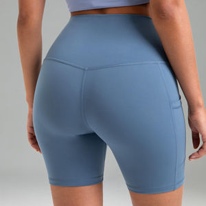 Pantalones cortos de yoga con spandex flexible para mujer - Product Image 3