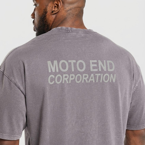 Camiseta de Manga Corta Gris para Hombre de Moto End Corporation, Cuello Redondo, Estilo Casual Urbano, Corte Regular, Diseño con Letras Impresas - Product Image 6
