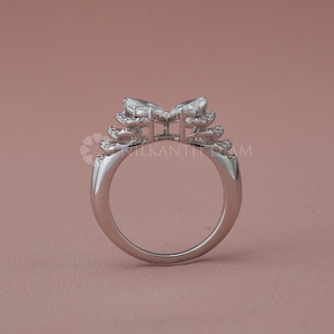 Bagues élégantes en or blanc à diamants taille ronde, bijoux fins en diamants, bagues en diamants de laboratoire pour femmes, en vente, export. - Product Image 5
