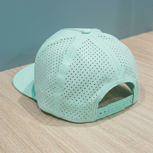Gorra de Golf Personalizada de 5 Paneles con Cierre a Presión, Logotipo Tejido Perforado con Láser, OEM, ODM, Marca Privada, MOQ Bajo - Product Image 5