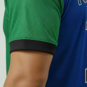 Vêtements de sport, uniforme de football, 100% polyester respirant, short sublimé, logo personnalisé, nom de l'équipe, service OEM, maillot sublimé - Product Image 5