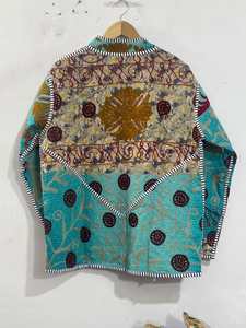 Chaqueta Acolchada Kantha Vintage para Mujer, Chaqueta de Invierno de Manga Larga con Bordado de Algodón - Product Image 4