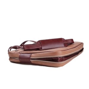 Bolso para portátil de cuero a precio mayorista, recién llegado, sostenible, con múltiples bolsillos, estilo impermeable y duradero, para unisex. - Product Image 3