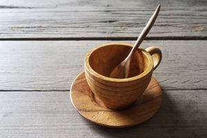 Taza de Café de Madera Natural, Tazas Hechas a Mano de Madera de Acacia para Beber Agua, Té, Taza de Café de Madera con Asa - Taza Tallada en Madera - Product Image 5