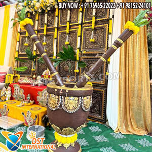 Canapé bateau Radha Krishna Mayur, meuble traditionnel sculpté à la main en fibre, style royal Braj, pour mariages, New York - Product Image 3